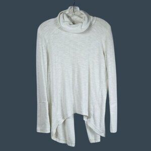 We The Free Split Back Turtleneck Sz S Exposed Seam Tunic White Boho Relaxed Fit